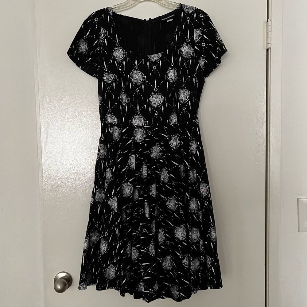 Nooworks B&W Print Dress Sz M